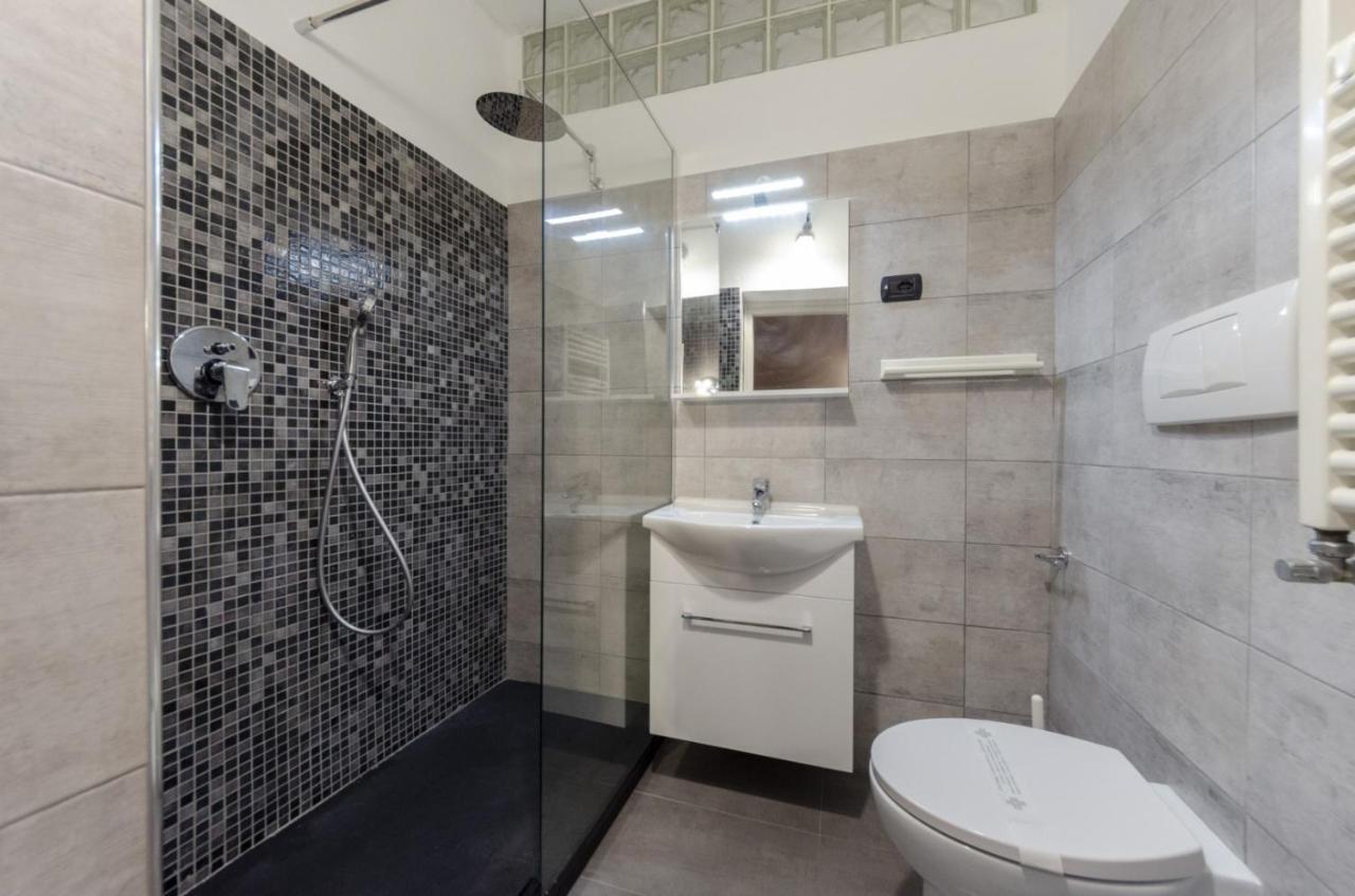 Joivy Warm Family Flat For 9, Near Porto Antico Apartment Genoa Exterior photo