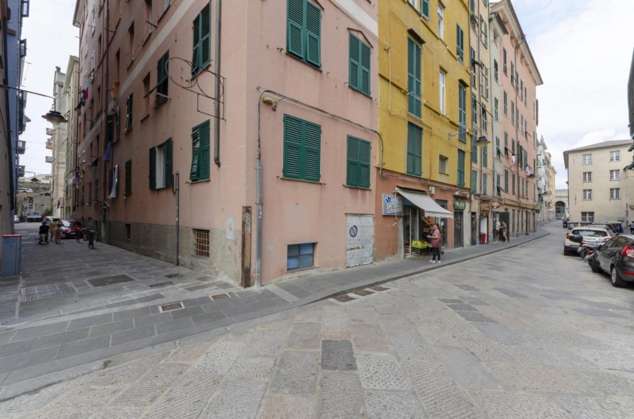 Joivy Warm Family Flat For 9, Near Porto Antico Apartment Genoa Exterior photo
