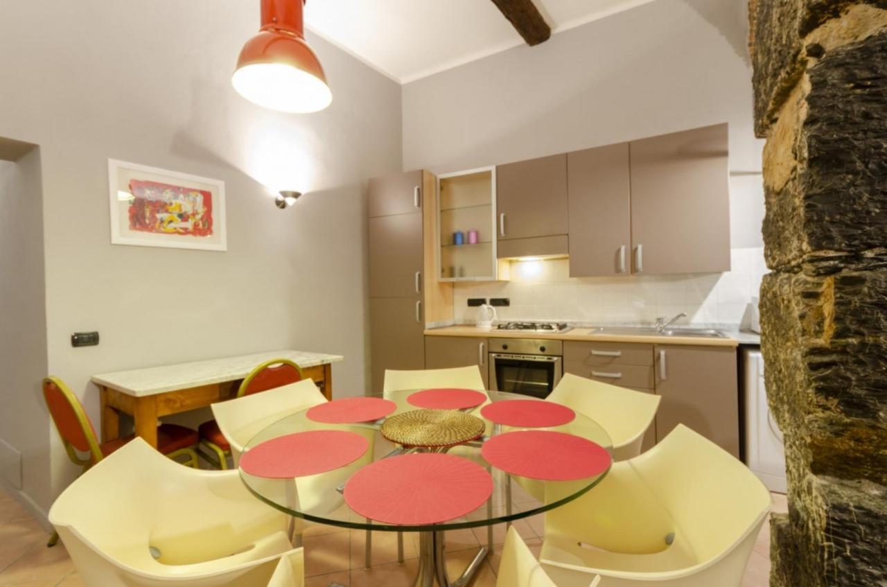 Joivy Warm Family Flat For 9, Near Porto Antico Apartment Genoa Exterior photo